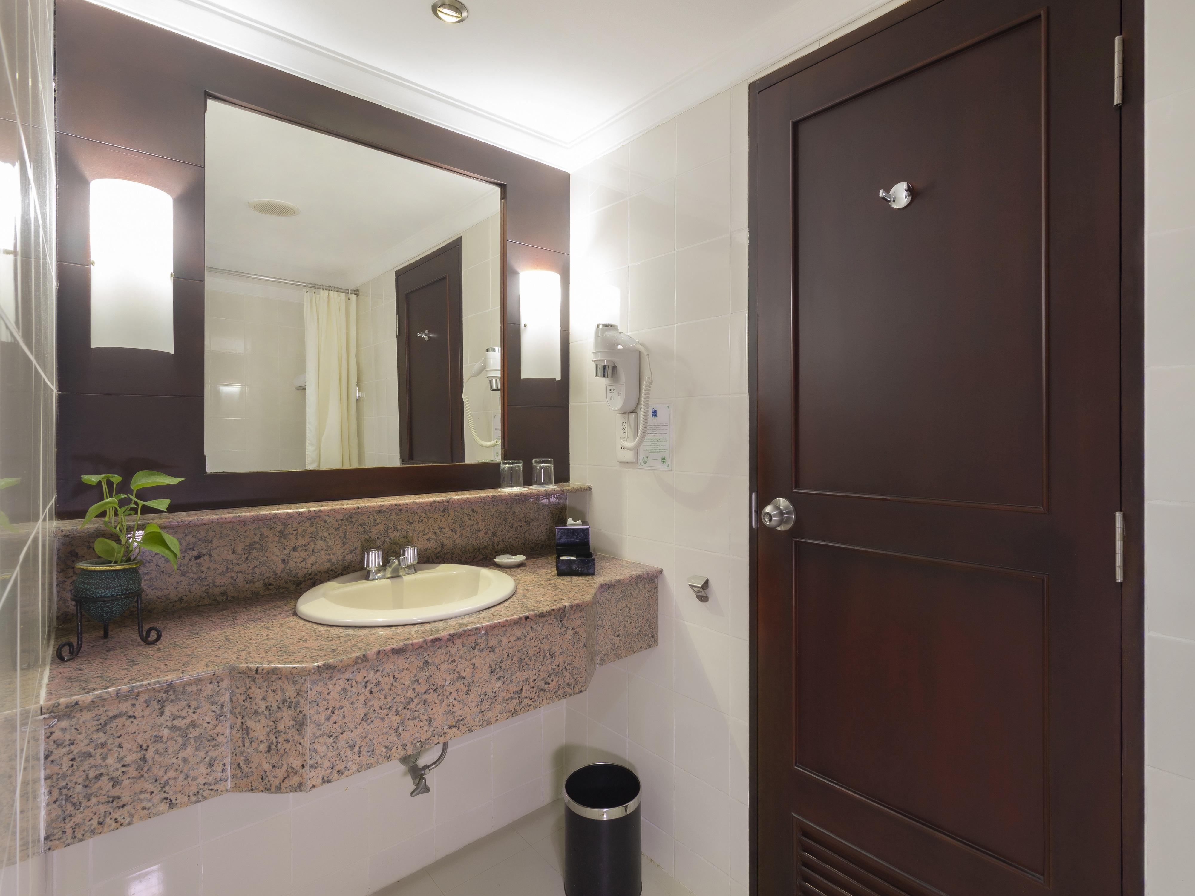 Blue Sky Hotel Balikpapan Eksteriør billede