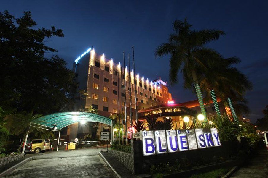 Blue Sky Hotel Balikpapan Eksteriør billede
